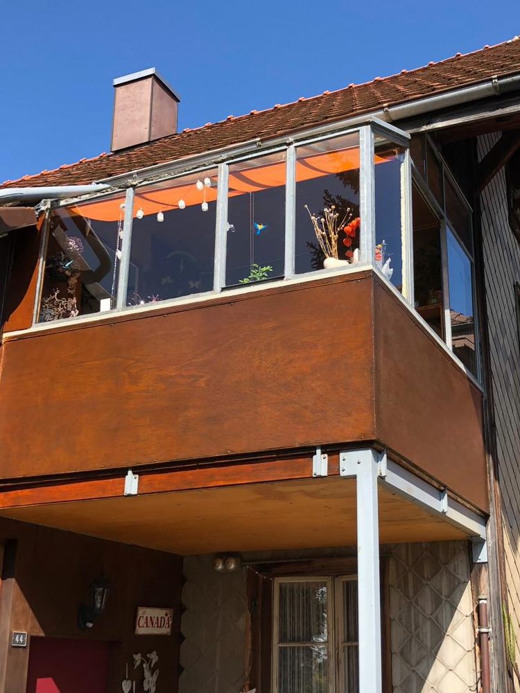 Sanierung und Malen von Balkonen und Metallbauteilen - AC Reno